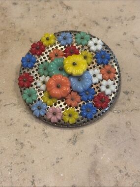 Vintage Flower Cluster Brooch Miriam Haskell